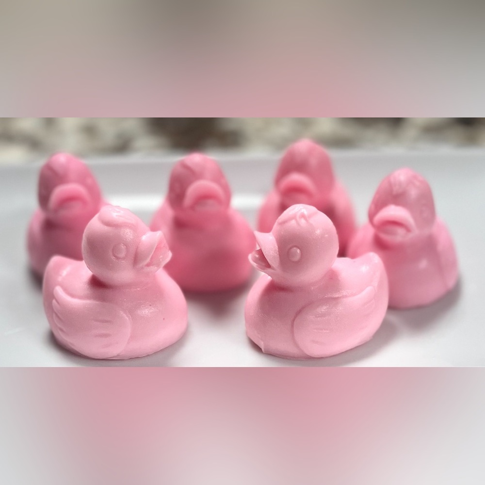 Handmade Soap Rubber Ducky Soaps Unscented - No Fragrance Unscented PINK - Picture 1 of 2